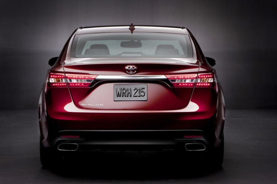  Toyota Avalon 2013 года  (фото 49 из 54)
